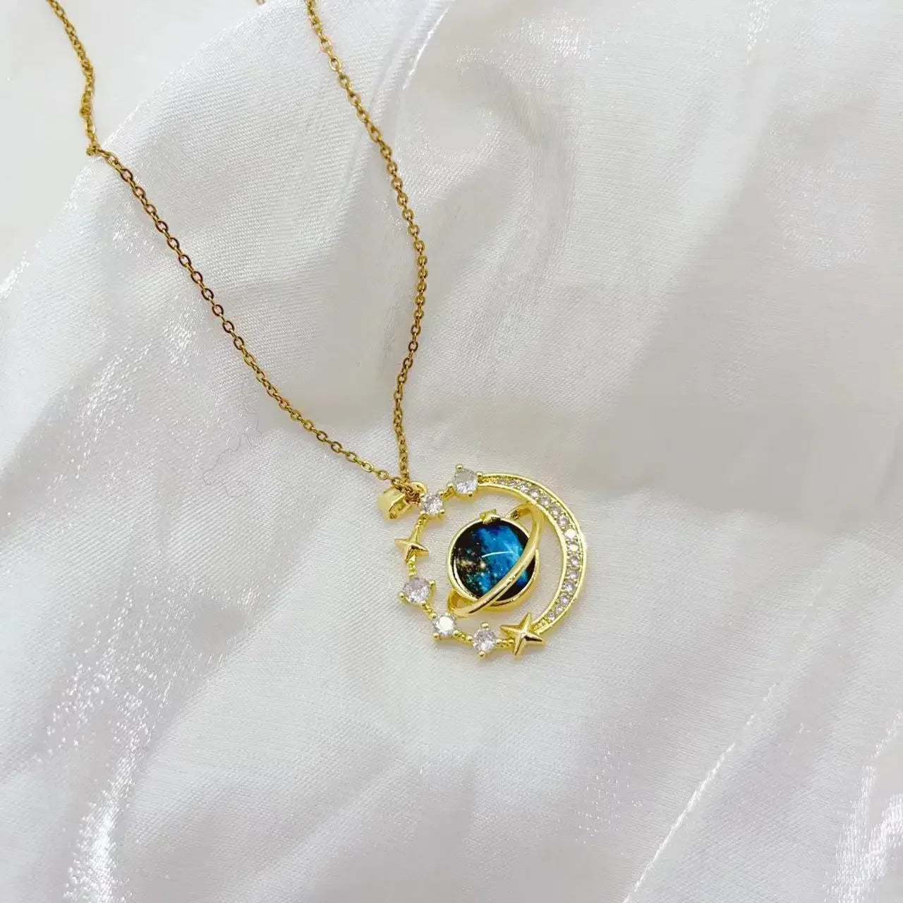 Collier doré planètes & lune