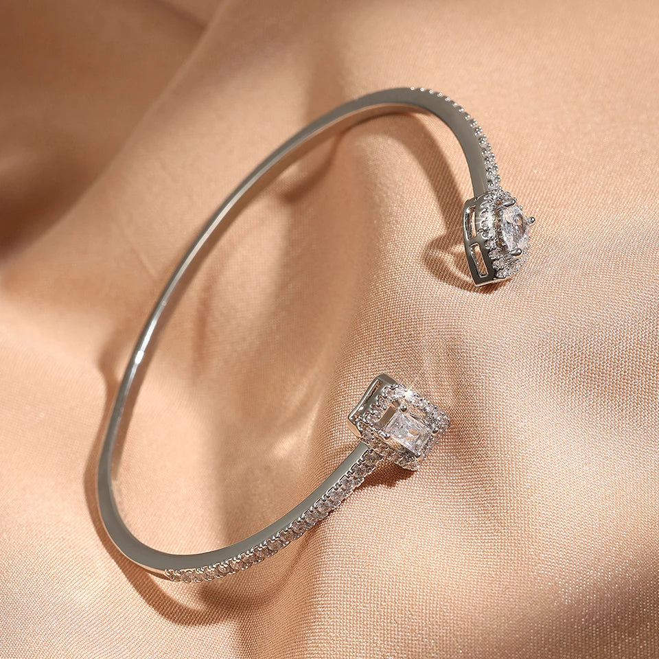 Bracelet manchette doré élégant